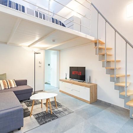 Vila Exclusive Loft Crocetta - Free Private Parking & Wi-Fi - 5 Min To Metro Nizza - Ac Turín Exteriér fotografie