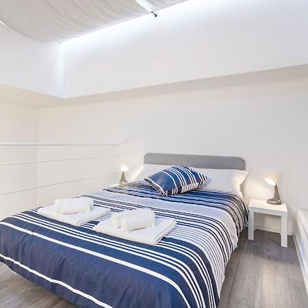 Vila Exclusive Loft Crocetta - Free Private Parking & Wi-Fi - 5 Min To Metro Nizza - Ac Turín Exteriér fotografie