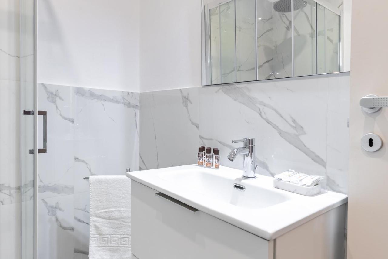 Vila Exclusive Loft Crocetta - Free Private Parking & Wi-Fi - 5 Min To Metro Nizza - Ac Turín Exteriér fotografie