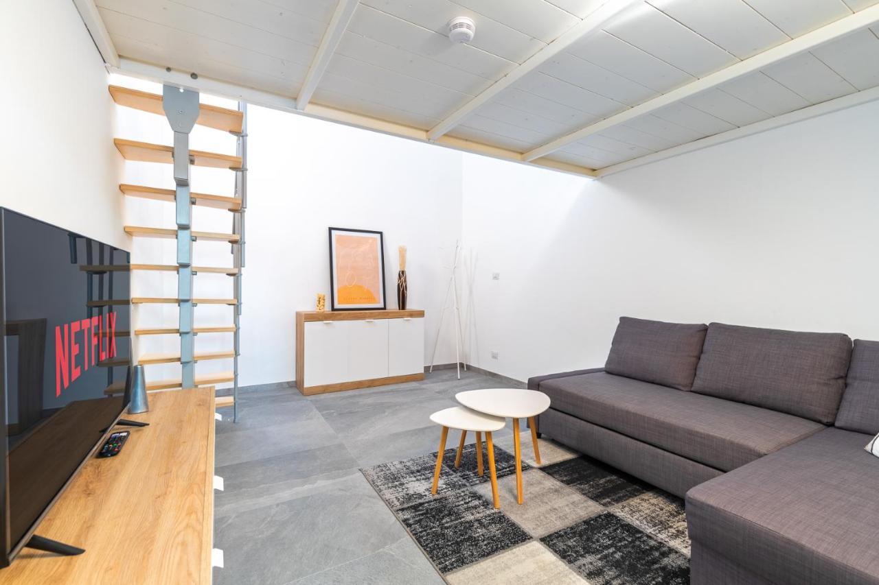 Vila Exclusive Loft Crocetta - Free Private Parking & Wi-Fi - 5 Min To Metro Nizza - Ac Turín Exteriér fotografie